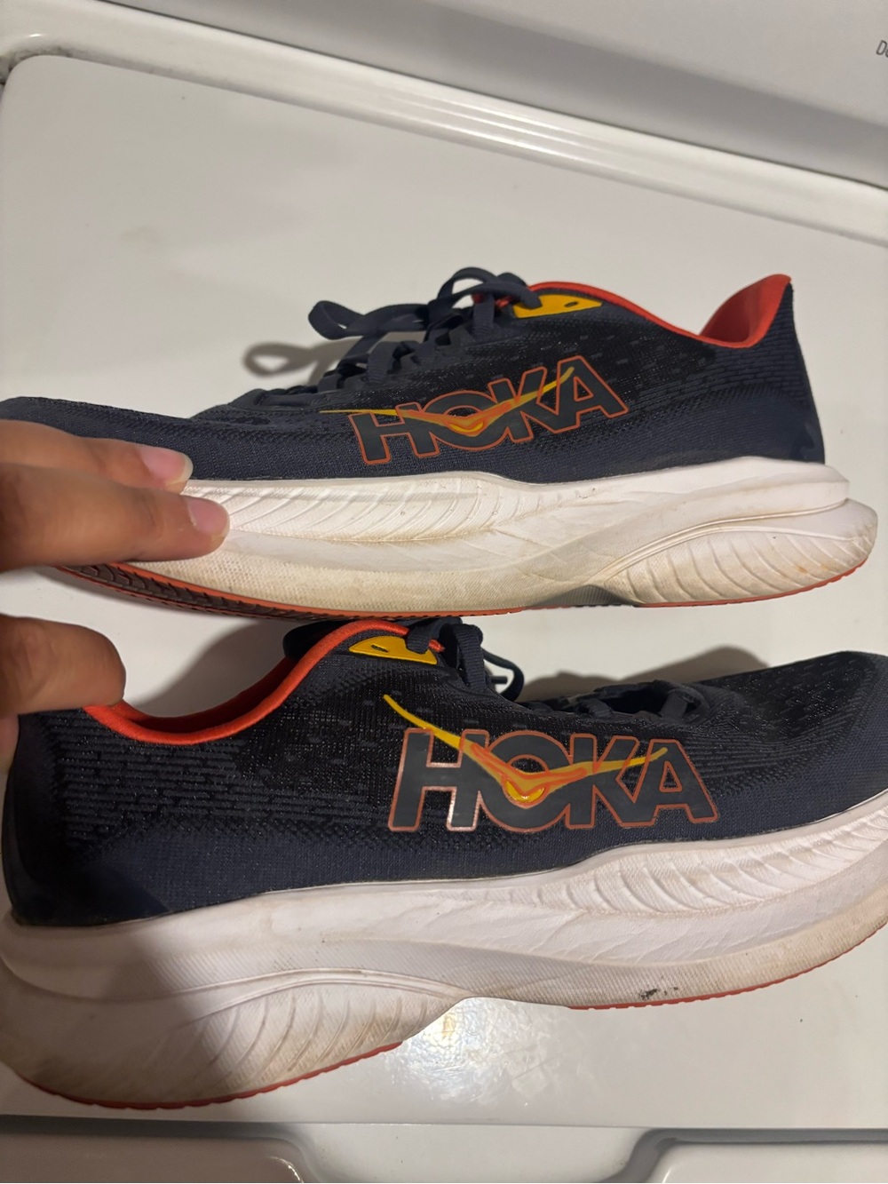 Hoka Men's Mach 6 running shoe